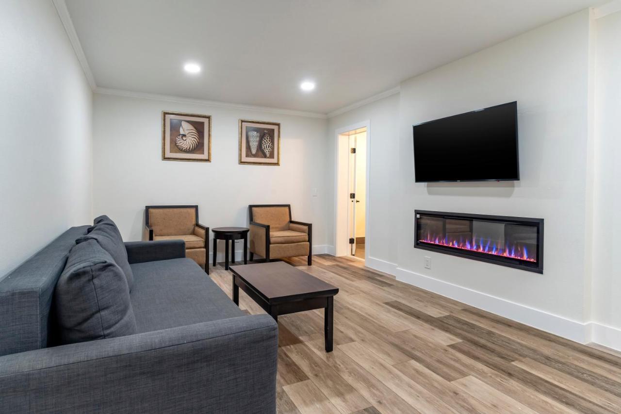 Best Western Carmel'S Town House Lodge מראה חיצוני תמונה