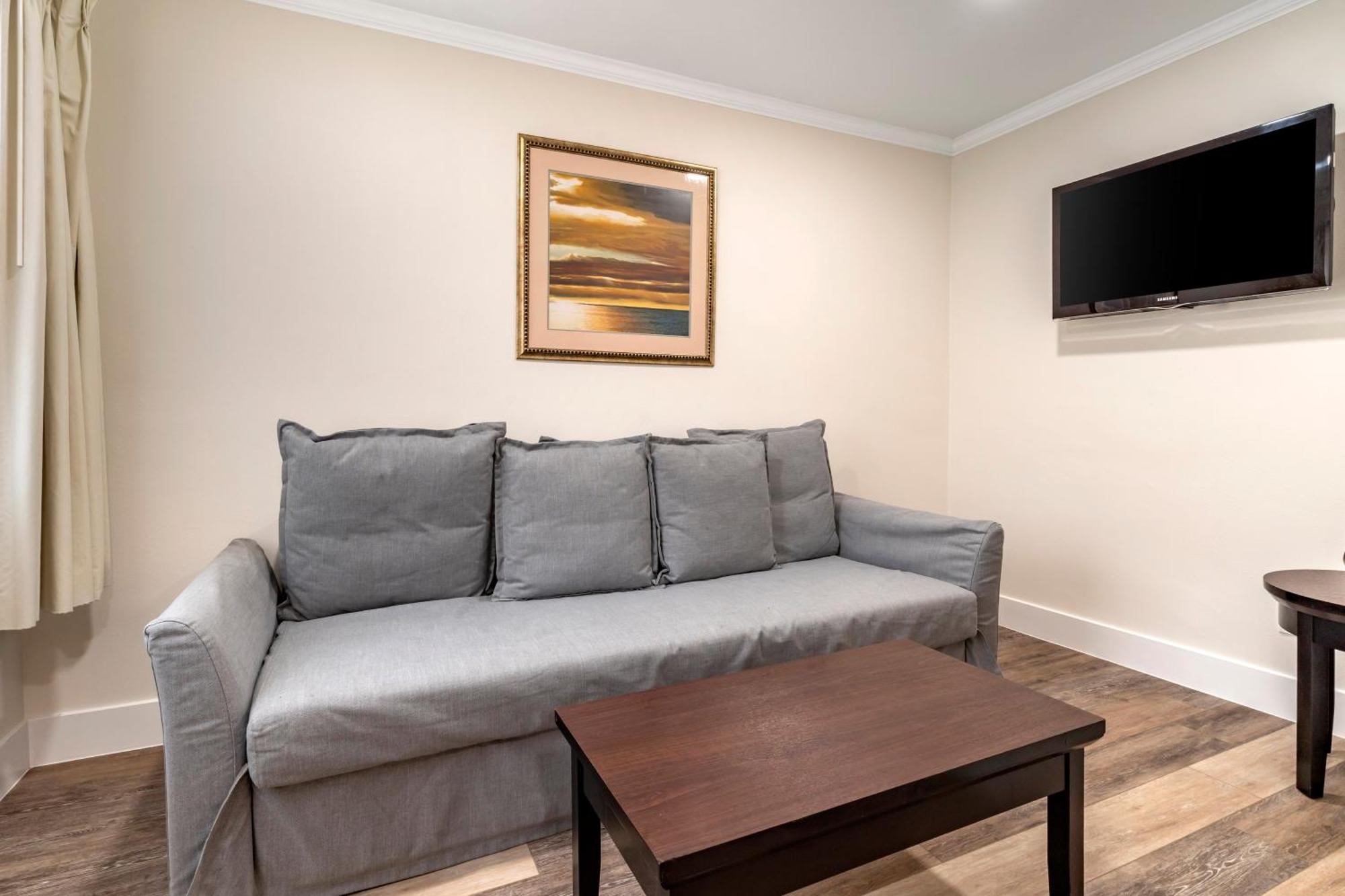 Best Western Carmel'S Town House Lodge מראה חיצוני תמונה